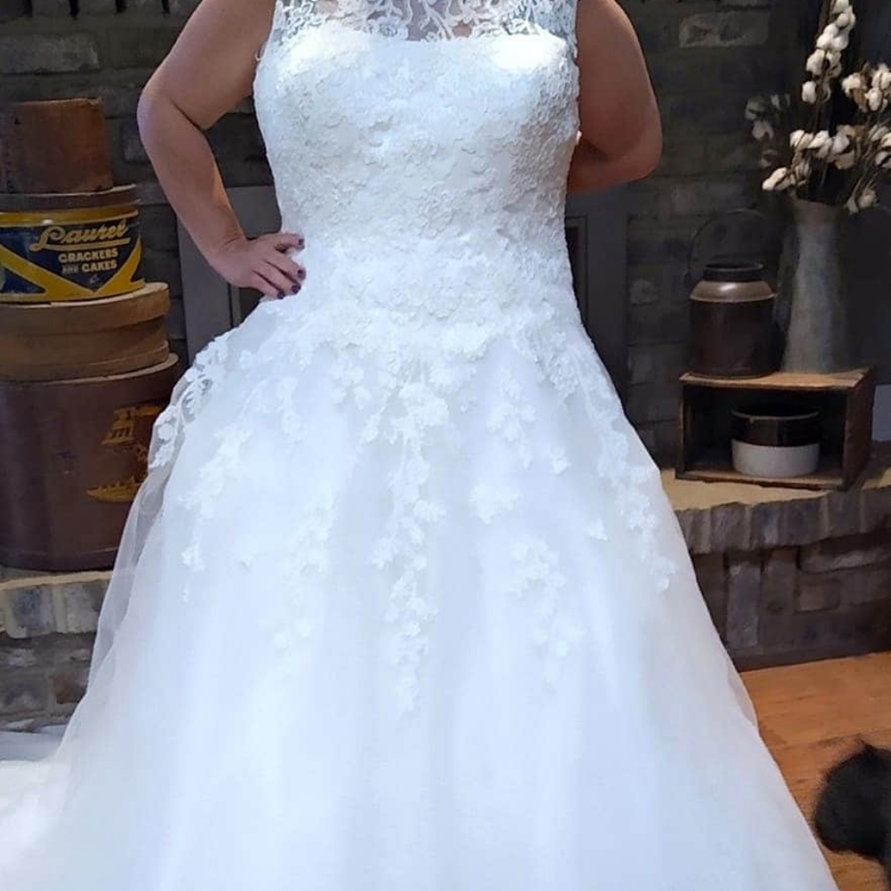 Wedding dress